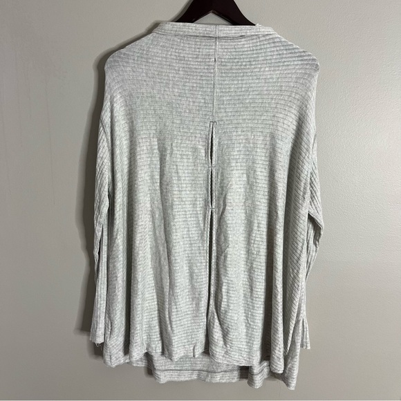 We the Free People Size Large Lover Rib Knit Cowl Neck Split Back Sweater GSB - Picture 6 of 7